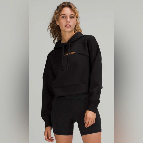 lululemon athletica Tops - Lululemon Get Centred Cropped Hoodie